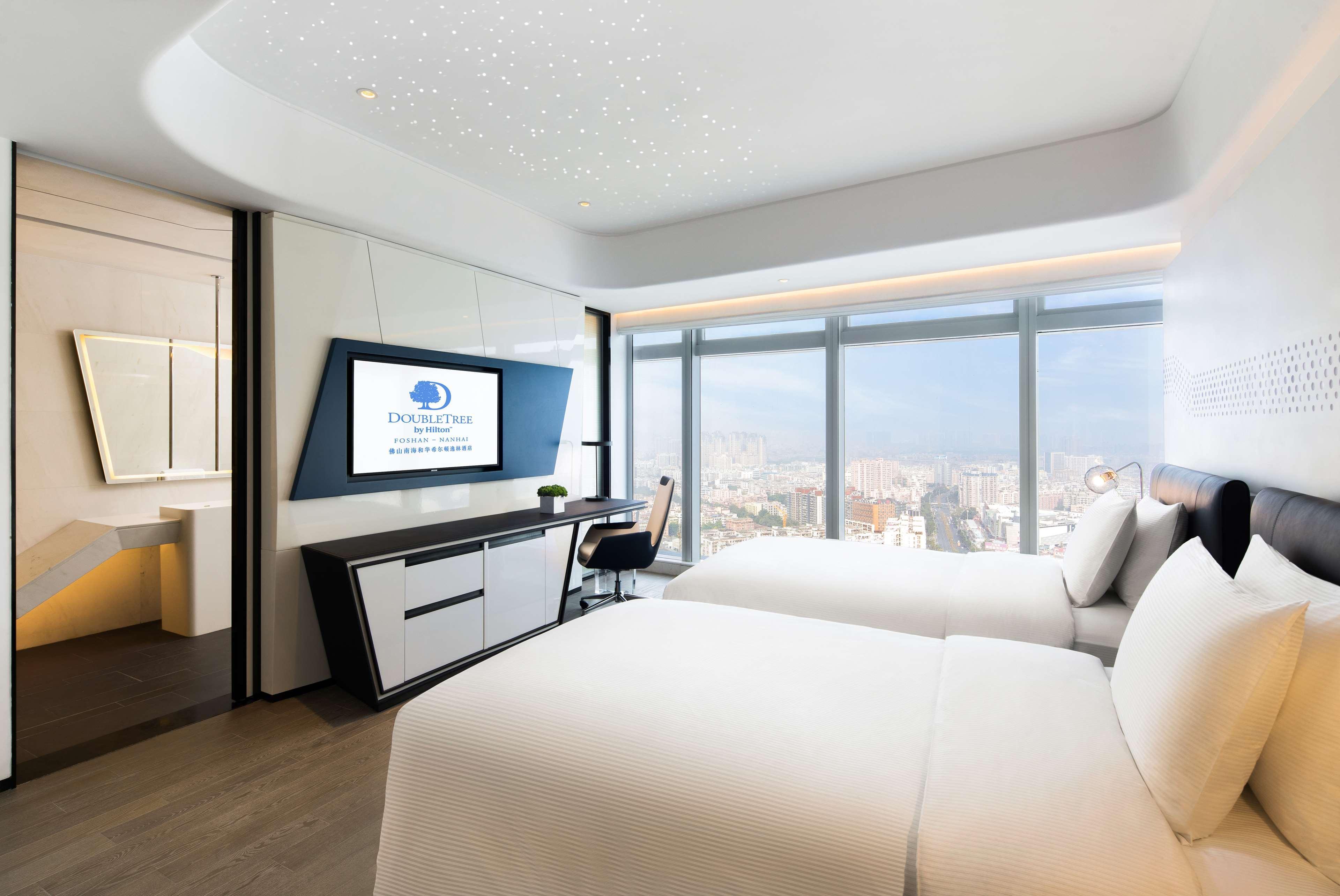 Doubletree By Hilton Foshan Nanhai-Free Canton Fair Shuttle Bus Esterno foto